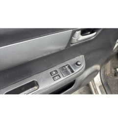 Moteur essuie glace avant SUZUKI SWIFT 3