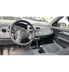 Moteur essuie glace avant SUZUKI SWIFT 3