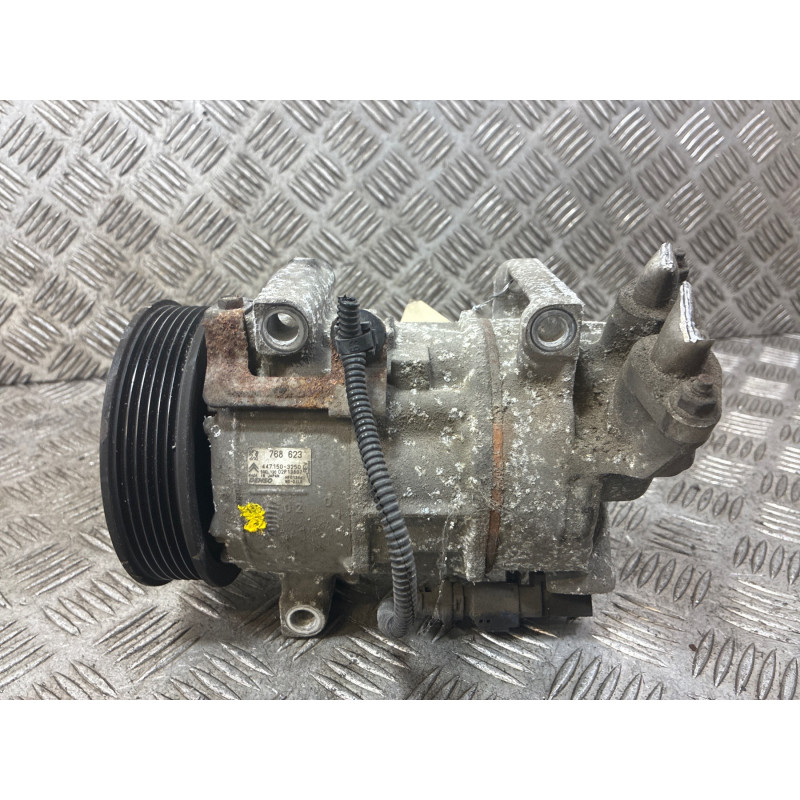 Compresseur clim CITROEN C4 2 Photo n°4