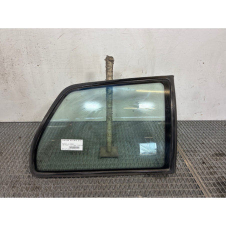 Custode arriere droit PEUGEOT 106