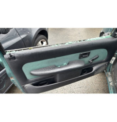 Custode arriere droit PEUGEOT 106