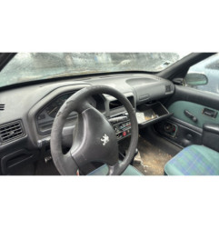 Custode arriere droit PEUGEOT 106