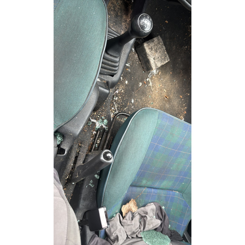Custode arriere droit PEUGEOT 106 Photo n°20