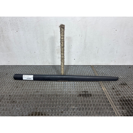 Baguette de porte avant droite PEUGEOT 207