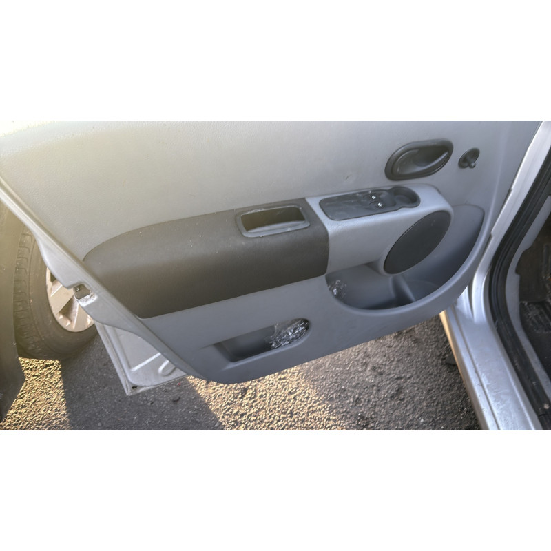 Plage arriere RENAULT MODUS Photo n°13