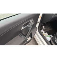 Custode arriere droit VOLKSWAGEN POLO 5