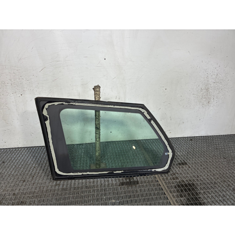 Custode arriere droit CITROEN C4 GRAND PICASSO 1 Photo n°1