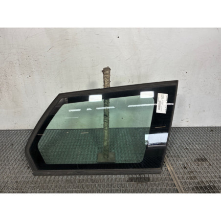 Custode arriere droit CITROEN C4 GRAND PICASSO 1