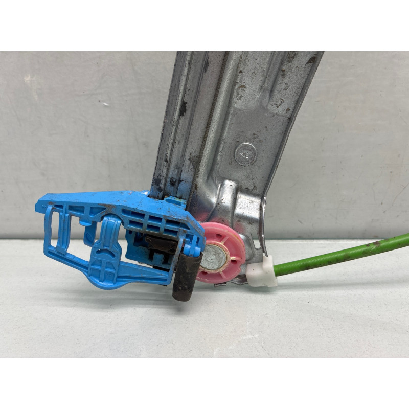 Leve vitre electrique avant gauche CITROEN C3 PICASSO Photo n°4