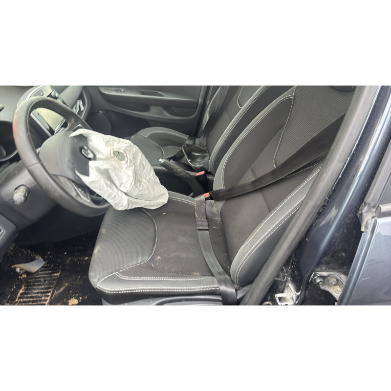 Compresseur clim RENAULT CLIO 4 Photo n°17
