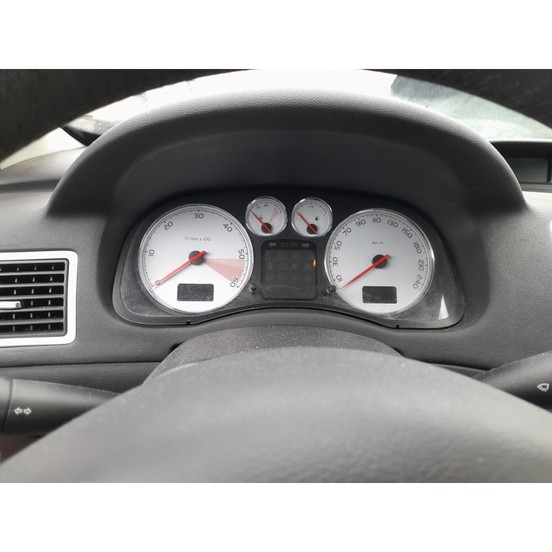 Bouchon de carburant PEUGEOT 307 Photo n°13