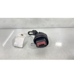 Attache ceinture arriere droit VOLKSWAGEN GOLF 4