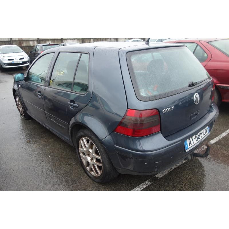 Attache ceinture arriere droit VOLKSWAGEN GOLF 4 Photo n°7