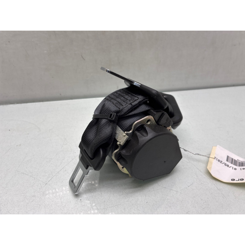 Ceinture arriere centrale RENAULT CLIO 4 Photo n°2