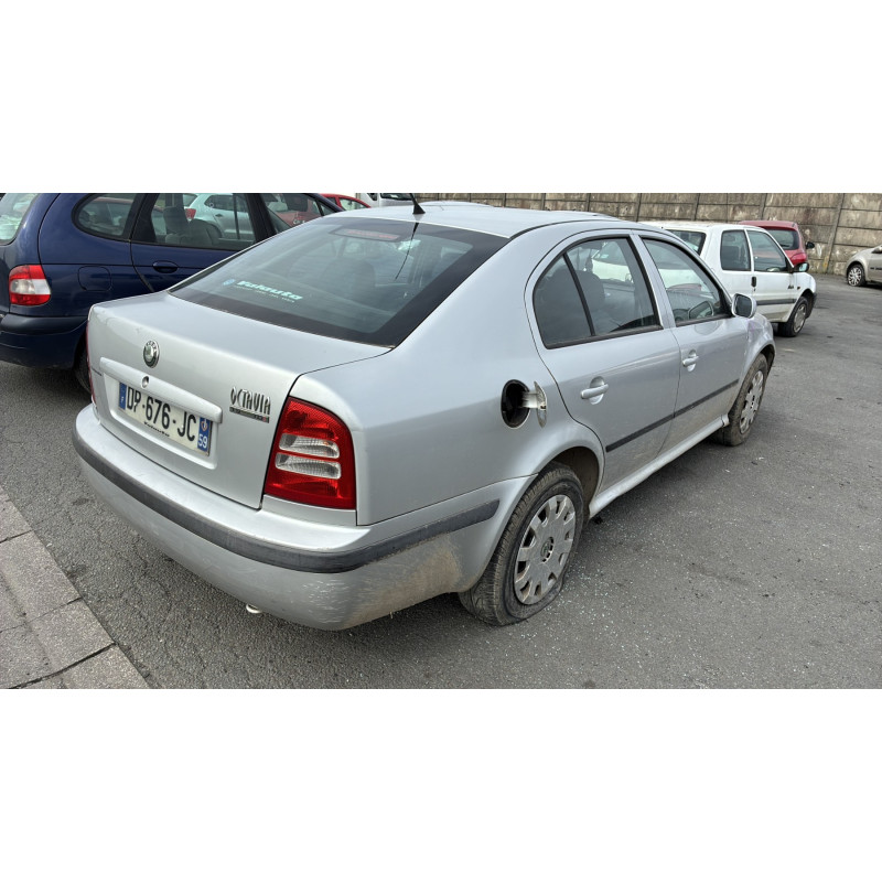 Serrure avant droit SKODA OCTAVIA 1 Photo n°7