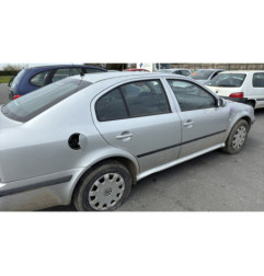 Serrure avant droit SKODA OCTAVIA 1