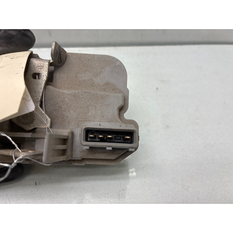 Serrure arriere droit PEUGEOT 206+ Photo n°3
