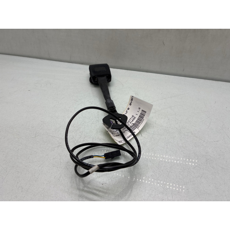 Attache ceinture avant gauche VOLKSWAGEN BEETLE 2 Photo n°2