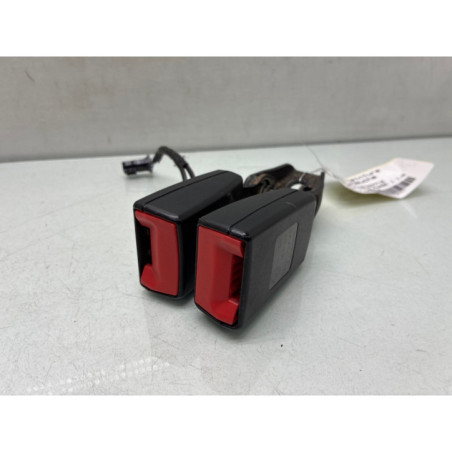 Attache ceinture arriere gauche VOLKSWAGEN BEETLE 2