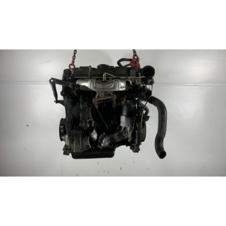 Moteur CITROEN XSARA Photo n°1