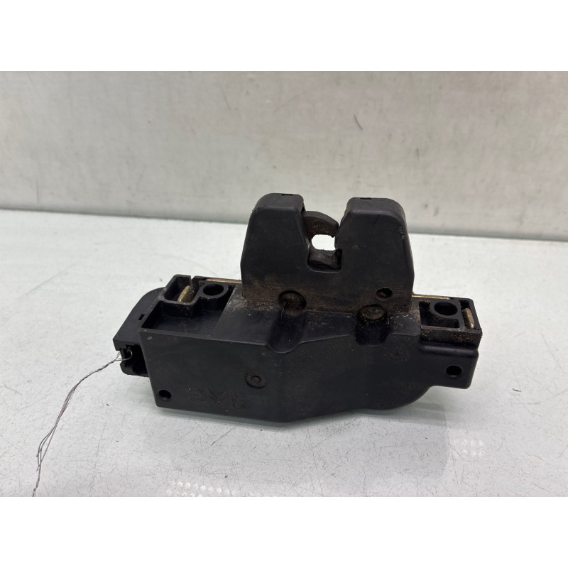 Serrure de coffre CITROEN C4 1 Photo n°3