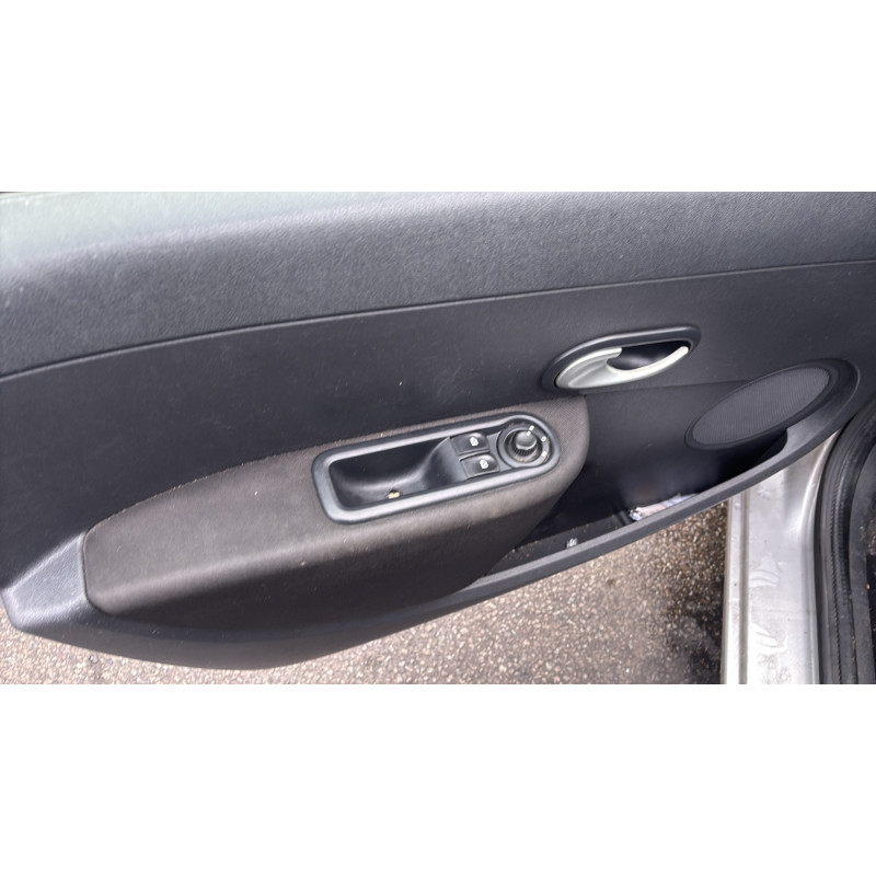 Retroviseur droit RENAULT CLIO 3 Photo n°16