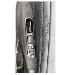 Porte avant droit PEUGEOT 207