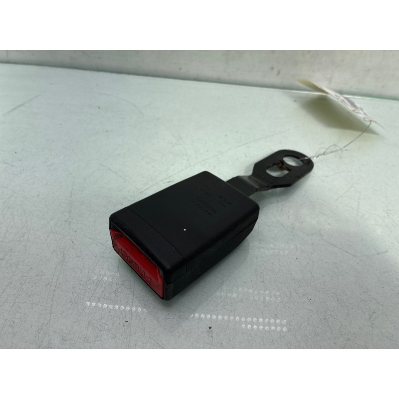 Attache ceinture avant droit CITROEN BERLINGO 2 Photo n°1