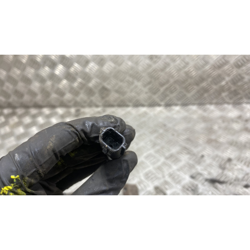 Pivot de moyeu avant droit RENAULT CLIO 3 Photo n°3