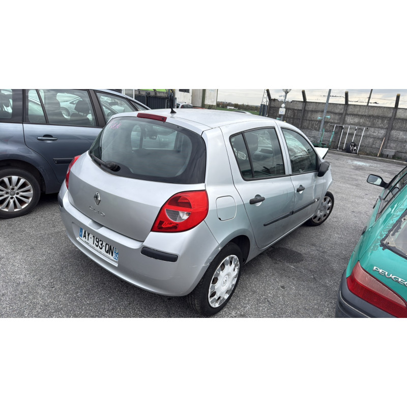 Pivot de moyeu avant droit RENAULT CLIO 3 Photo n°6