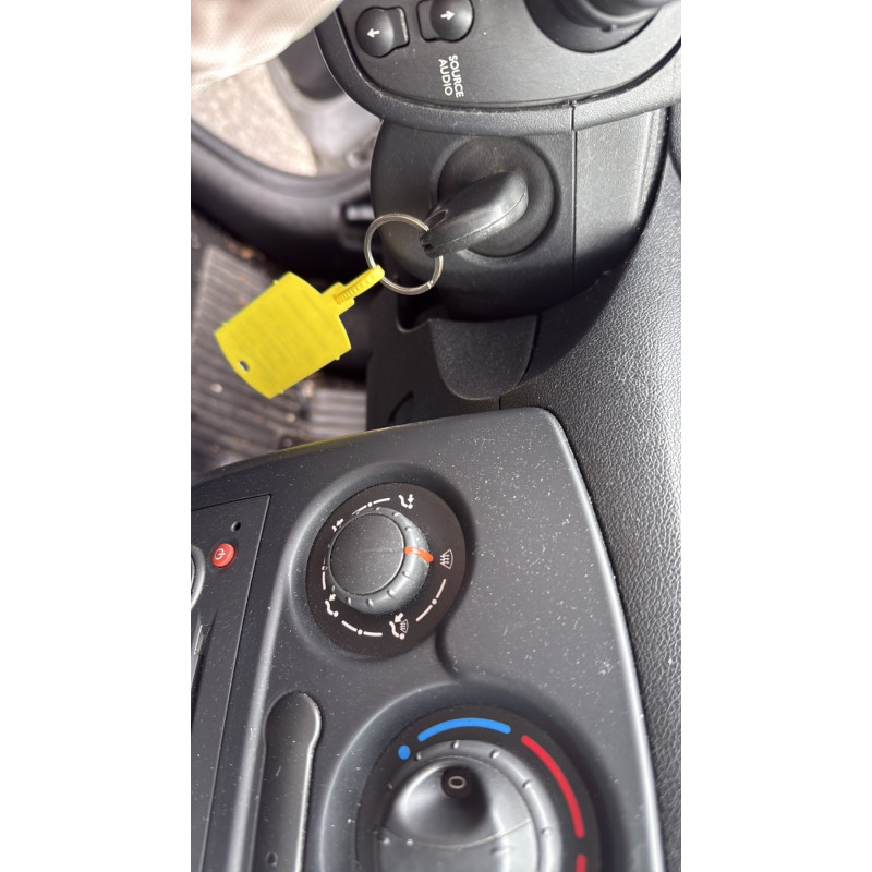 Pivot de moyeu avant droit RENAULT CLIO 3 Photo n°19