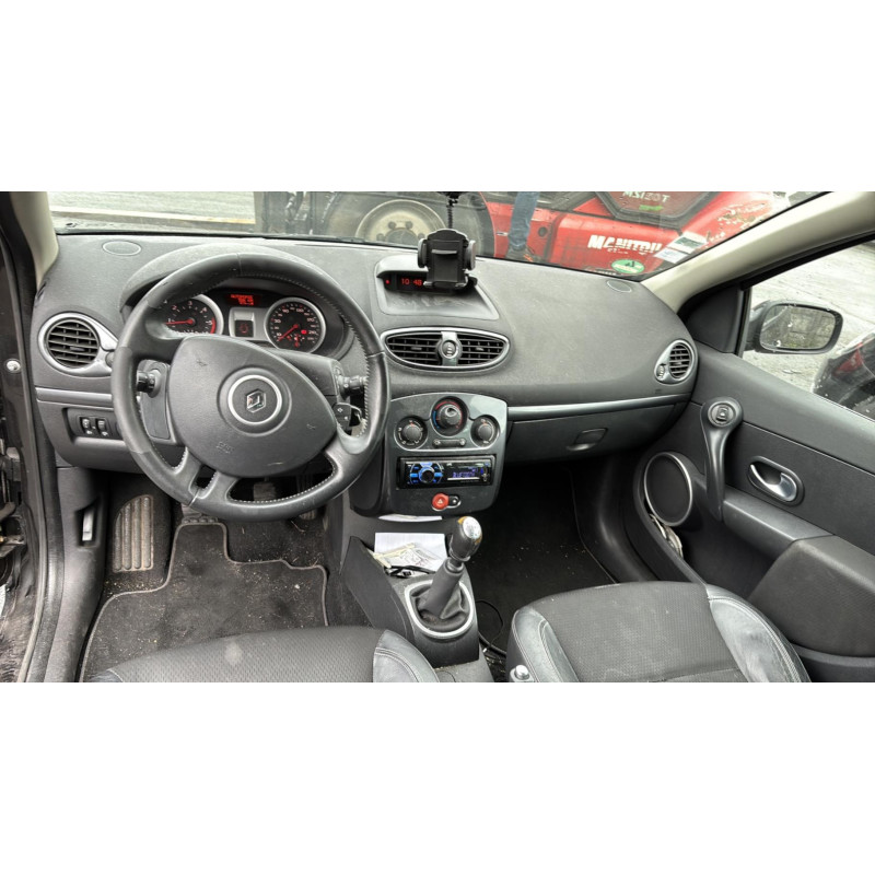 Moteur RENAULT CLIO 3 Photo n°7