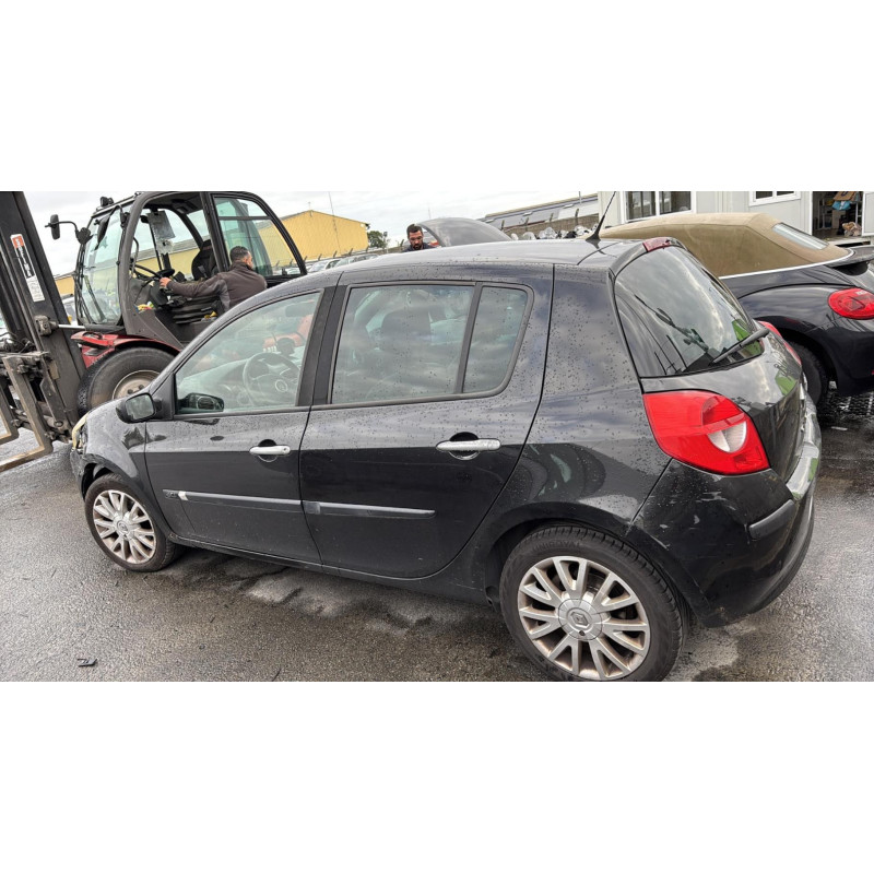 Moteur RENAULT CLIO 3 Photo n°15