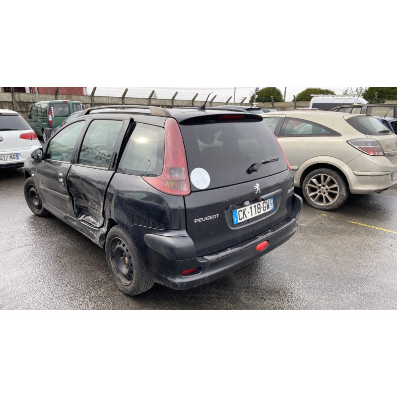 Verin de coffre PEUGEOT 206 Photo n°20