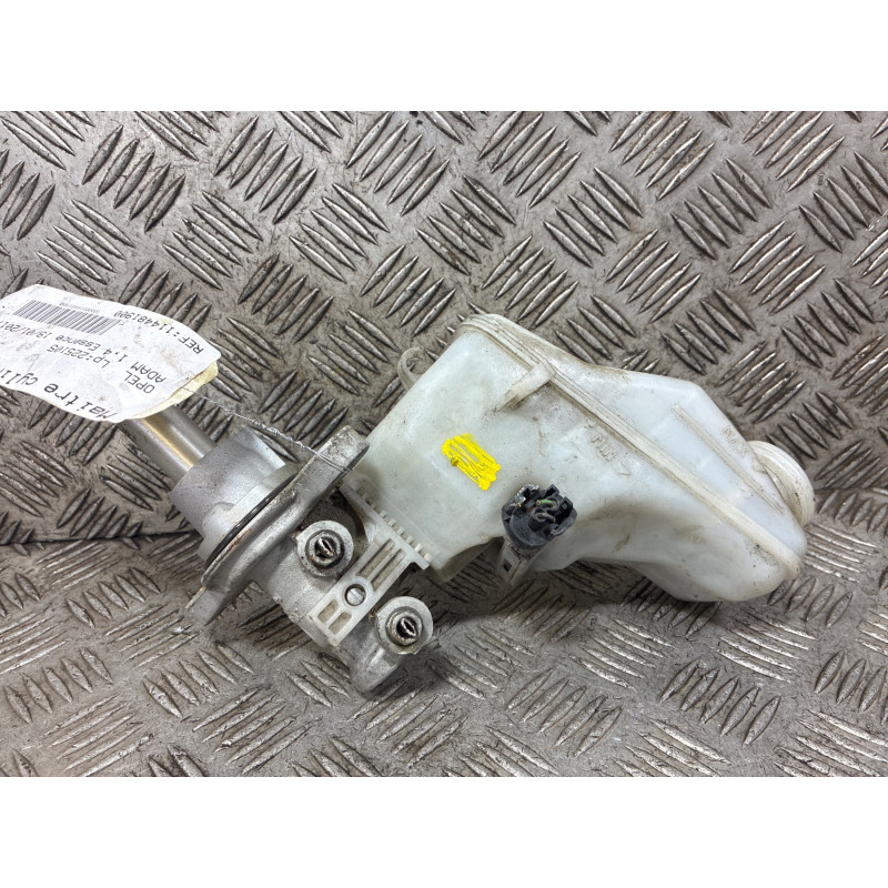 Maitre cylindre (freinage) OPEL ADAM Photo n°5