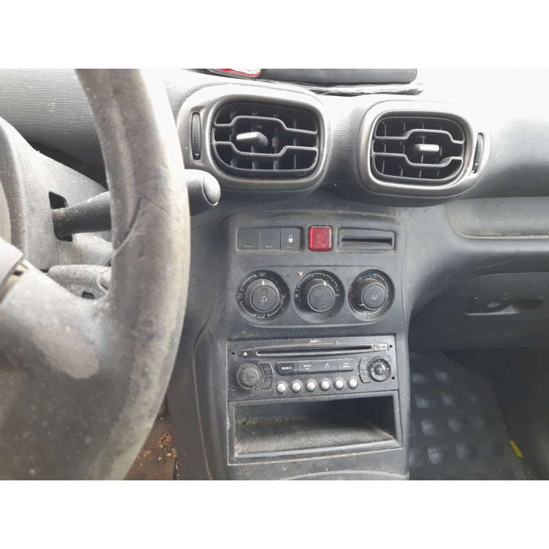 Face avant CITROEN C3 PICASSO Photo n°13