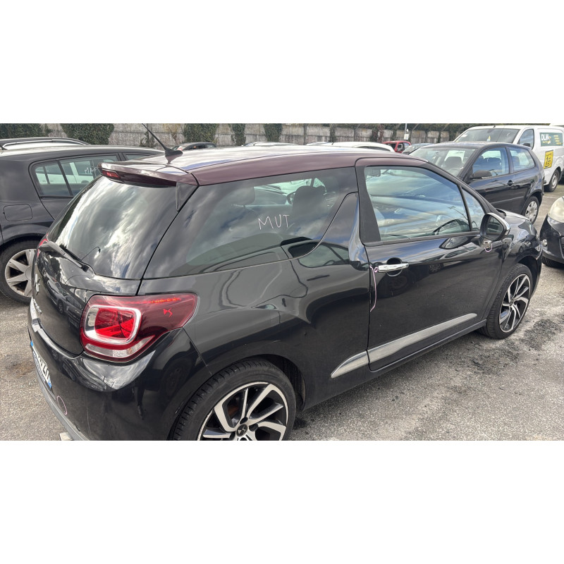 Interrupteur de leve vitre avant droit CITROEN DS3 Photo n°19
