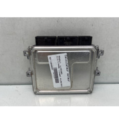 Calculateur moteur RENAULT CLIO 4