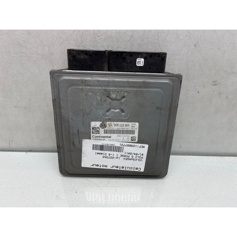 Calculateur moteur VOLKSWAGEN POLO 5 Photo n°1