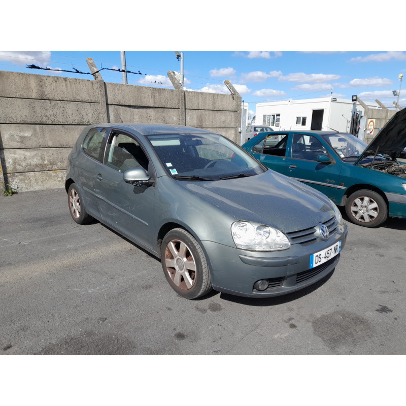 Actionneur verrou trappe d'essence VOLKSWAGEN GOLF 5 Photo n°8