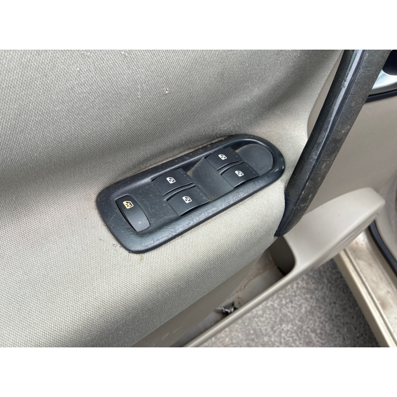 Boitier USM  RENAULT GRAND SCENIC 2 Photo n°14