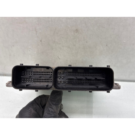 Calculateur moteur VOLKSWAGEN BEETLE 2