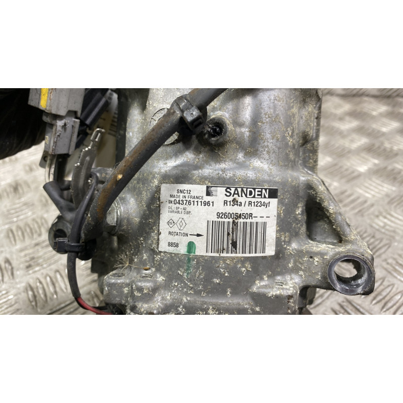 Compresseur clim RENAULT CLIO 5 Photo n°3