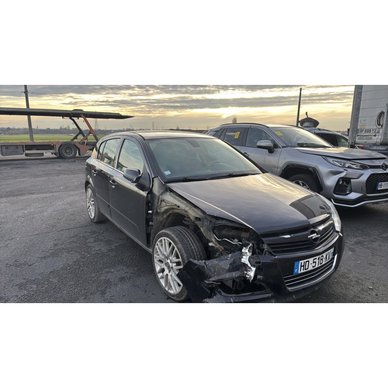 Pompe de direction OPEL ASTRA H Photo n°5