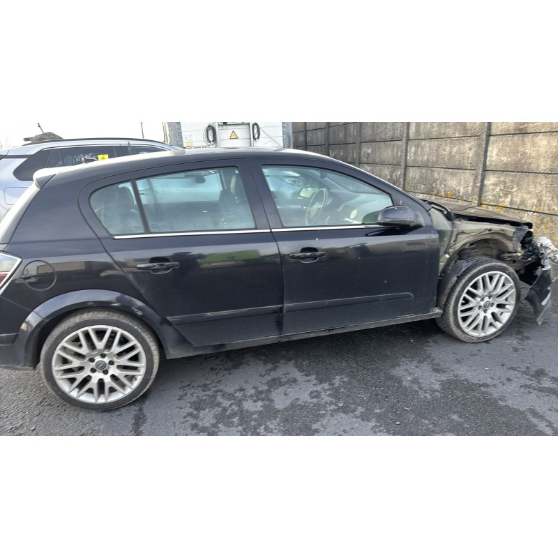 Pompe de direction OPEL ASTRA H Photo n°10