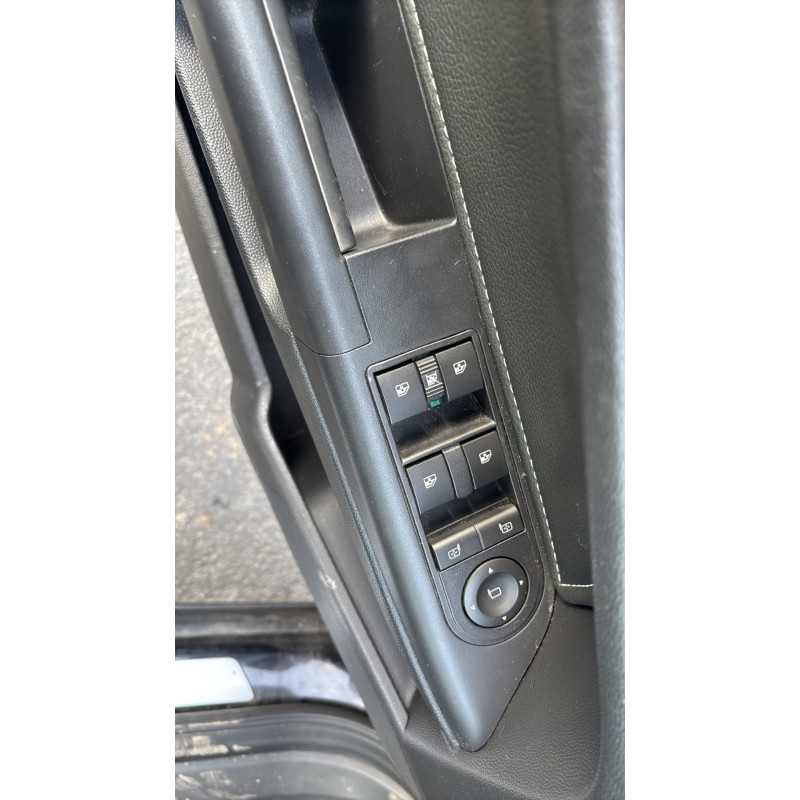 Pompe de direction OPEL ASTRA H Photo n°13