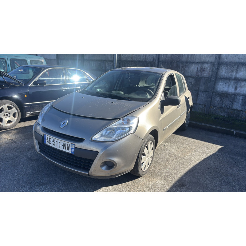 Interrupteur de leve vitre avant gauche RENAULT CLIO 3 Photo n°9