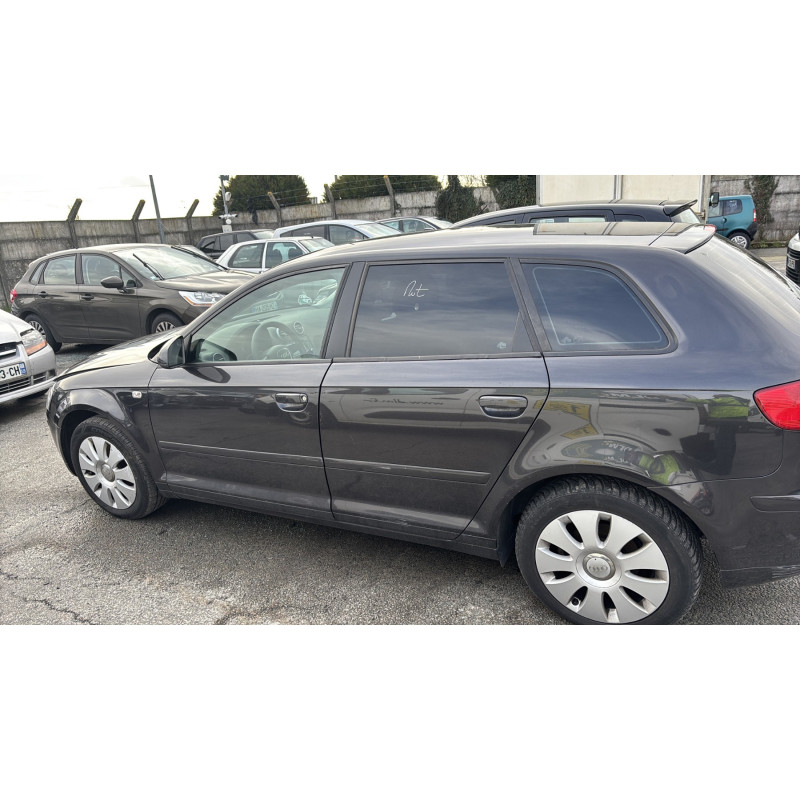 Leve vitre electrique arriere gauche AUDI A3 2 Photo n°13