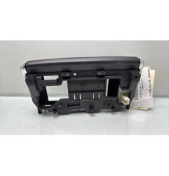 Facade autoradio PEUGEOT 2008 1