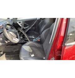 Facade autoradio PEUGEOT 2008 1